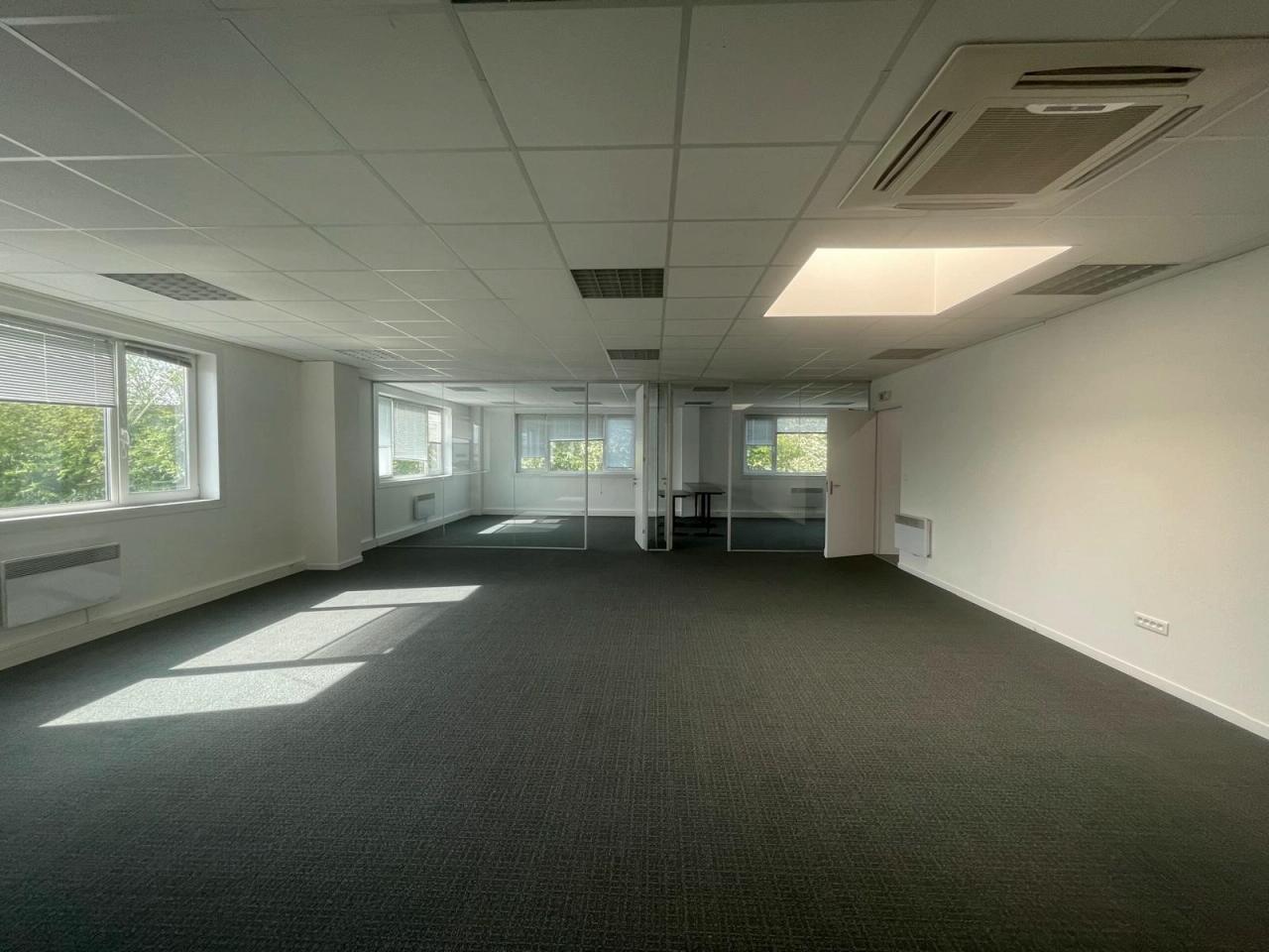 Bureau Roncq 2670m² Location bureau Roncq Nord OLBUR2424272 10